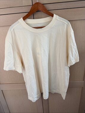 Relaxed Crewneck Short-Sleeve T-Shirt in Cream